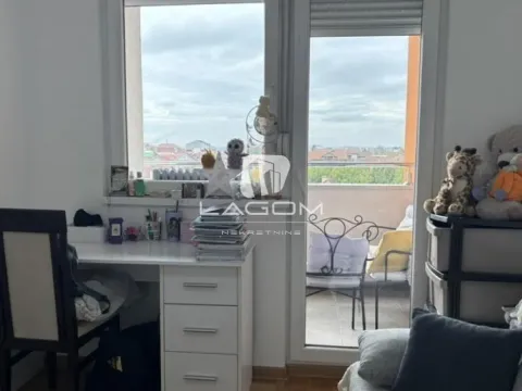 Prodaja, trosoban stan, 59m², Ledine, Beograd - image 9