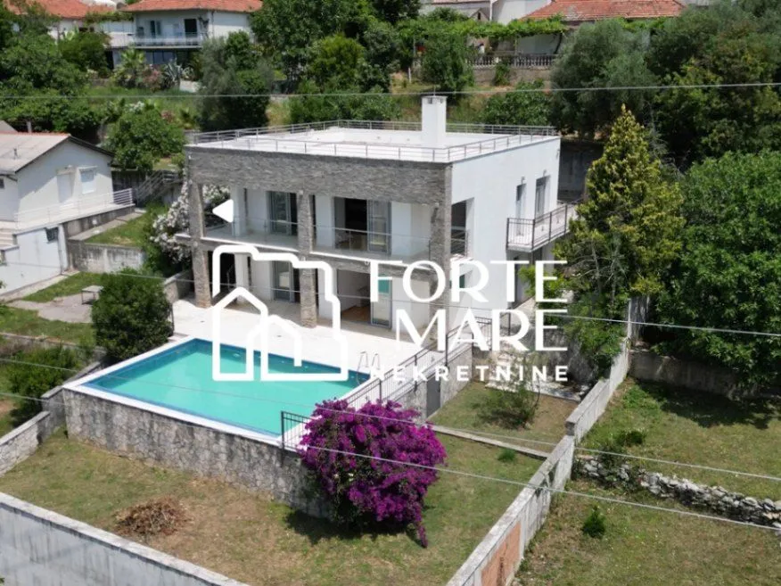 Sale, house, 267m², Kumbor, Herceg Novi