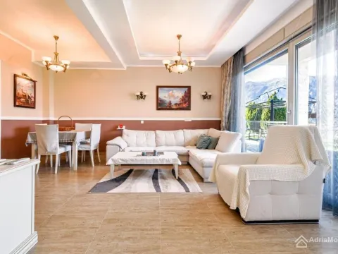 Prodaja, dvosoban stan, 68m², Kostanjica, Kotor - image 3