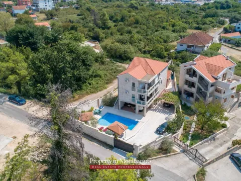 Sale, house, 267m², Mrčevac, Tivat - image 2