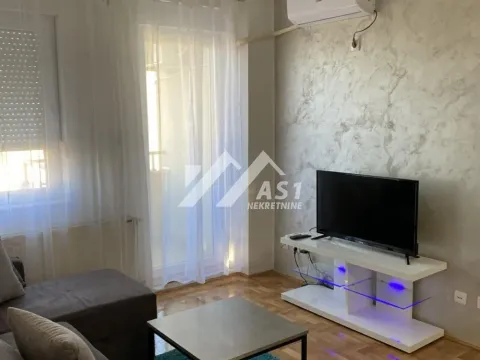 Prodaja, jednosoban stan, 32m2, Bulevar patrijarha Pavla, Novi Sad, Novi Sad