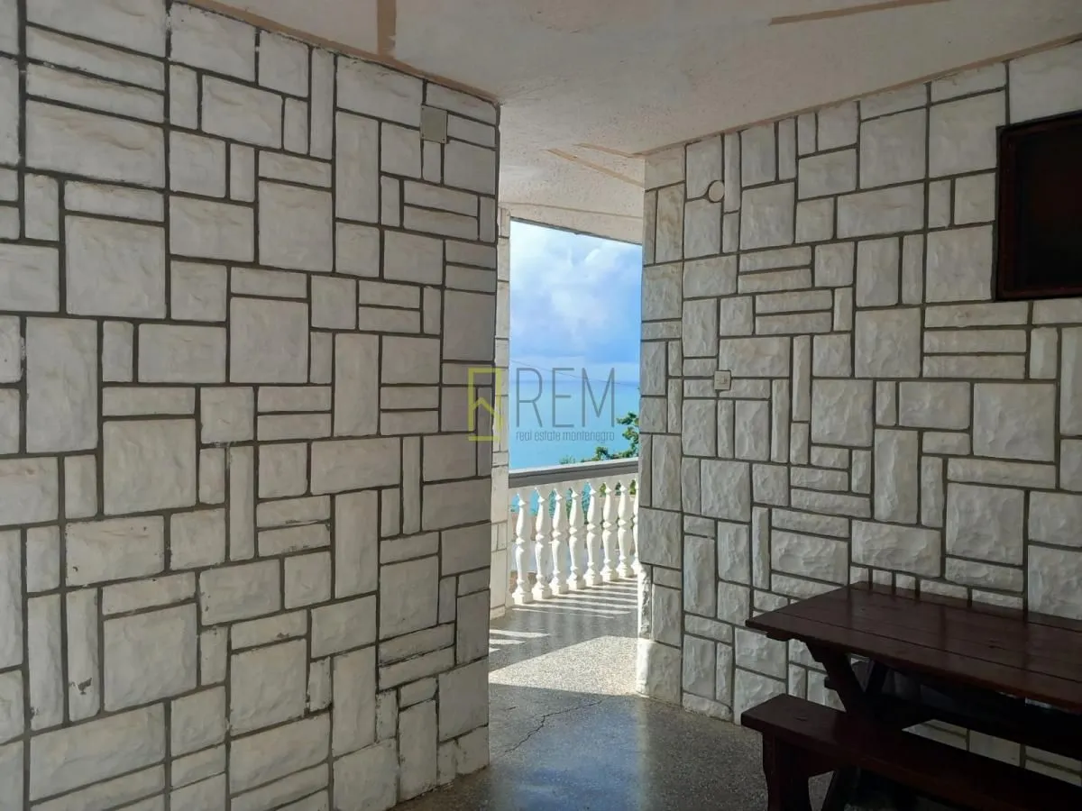 Sale, house, 200m², Kruče, Ulcinj