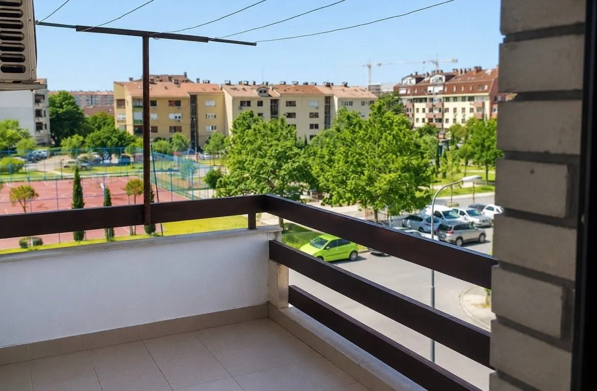 Prodaja, jednosoban stan, 40m², Stari Aerodrom, Podgorica