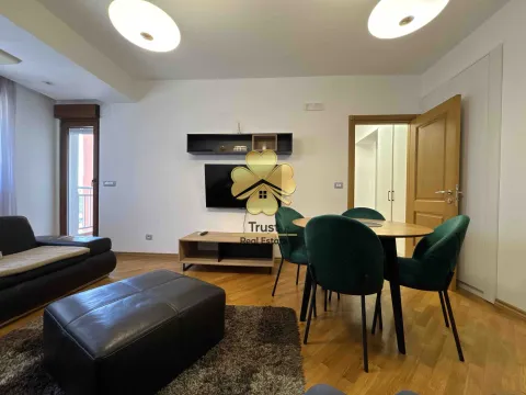 Izdavanje, jednosoban stan, 55m², City Kvart, Podgorica - image 4