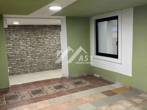 Rent, house, 250m², Sremska Kamenica, Petrovaradin - image 8