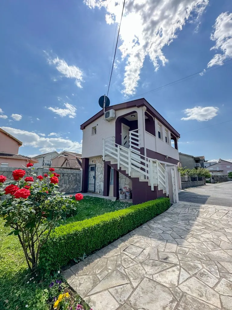 Rent, one bedroom apartment, 48m², Dalmatinska ulica, Podgorica