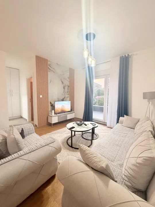 Rent, one bedroom apartment, 56m², City Kvart, Podgorica