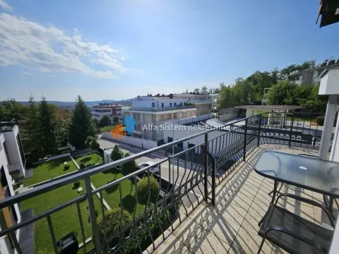 Izdavanje, dvosoban stan, 103m², Savski Venac, Beograd - image 2