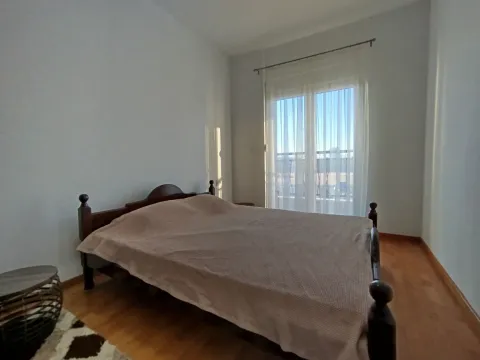 Izdavanje, stan, 50m², Stari Aerodrom, Podgorica - image 5