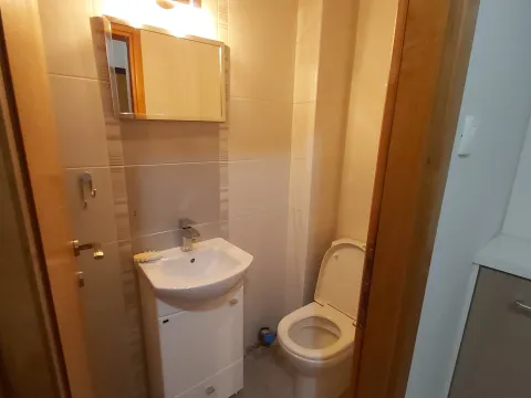 Rent, two bedroom apartment, 82m², Preko Morače, Podgorica - image 7