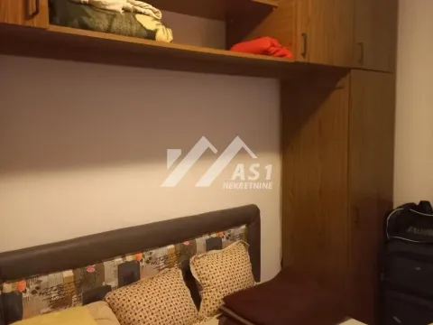 Izdavanje, dvosoban stan, 40m², Centar, Novi Sad - image 9