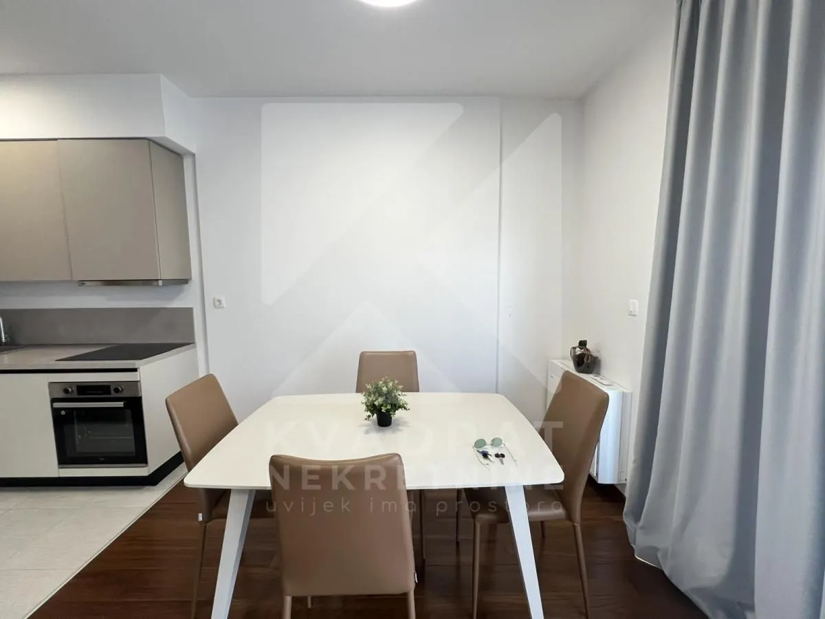 Rent, two bedroom apartment, 75m², Master Kvart, Podgorica