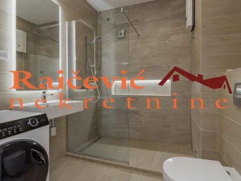 Prodaja, četvorosoban stan, 145m², Savski Venac, Beograd - image 17