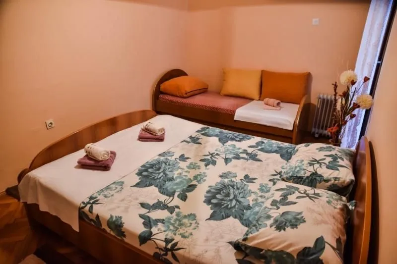Prodaja, dvosoban stan, 73m², Ulcinj, Crna Gora