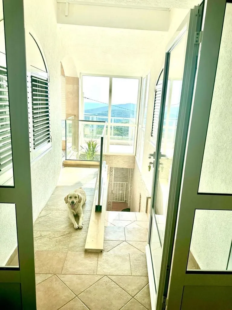 Prodaja, kuća, 440m², Prijevor, Budva