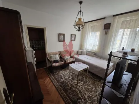 Rent, three bedroom apartment, 45m², Lion, Zvezdara Sve Podlokacije - image 4