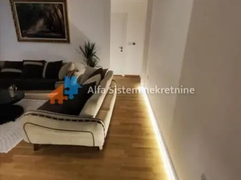 Izdavanje, trosoban stan, 74m², Lekino Brdo, Voždovac Sve Podlokacije - image 5