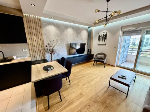 Rent, one bedroom apartment, 50m², City Kvart, Podgorica - image 4