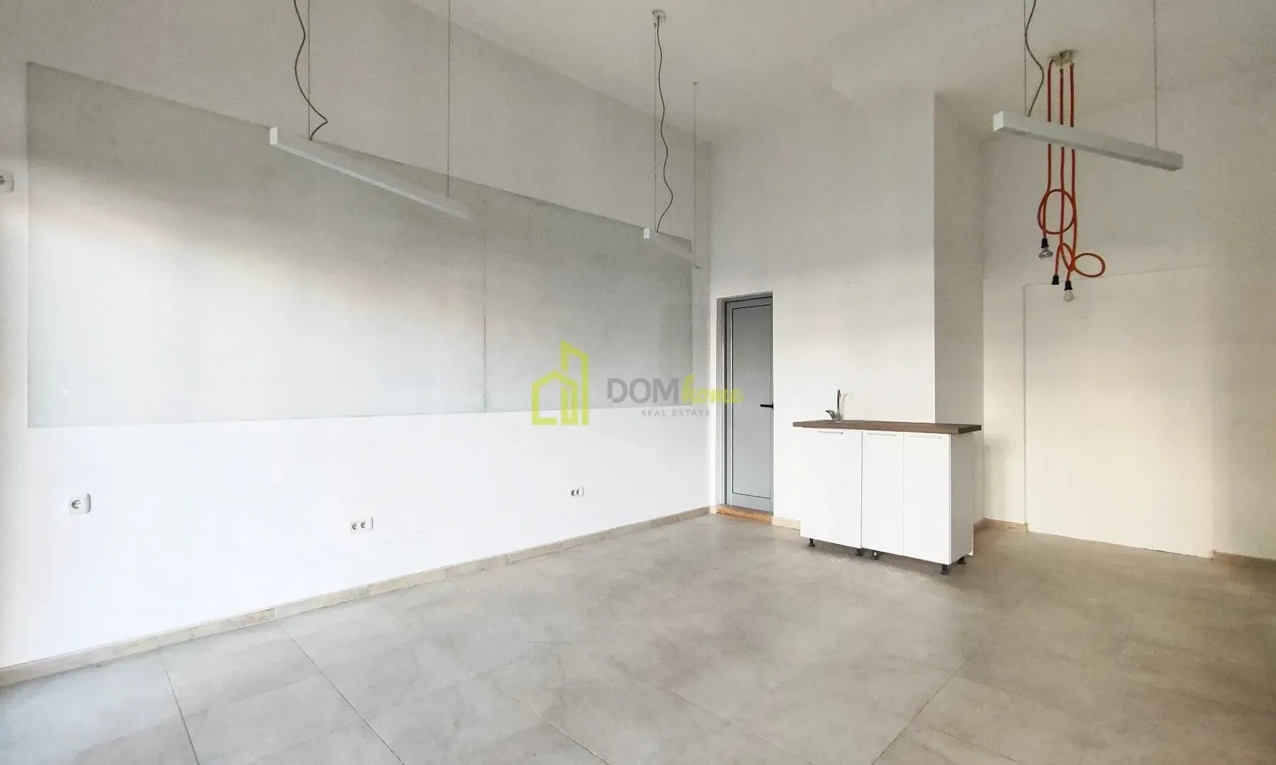 Rent, office space, 63m², Tološka šuma, Podgorica