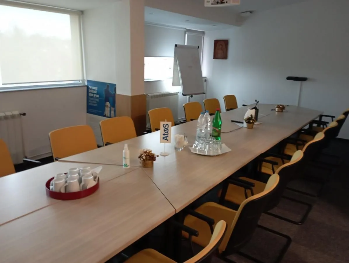 Rent, office space, 1600m², Bezanijska Kosa 1, Bežanijska Kosa Sve Podlokacije