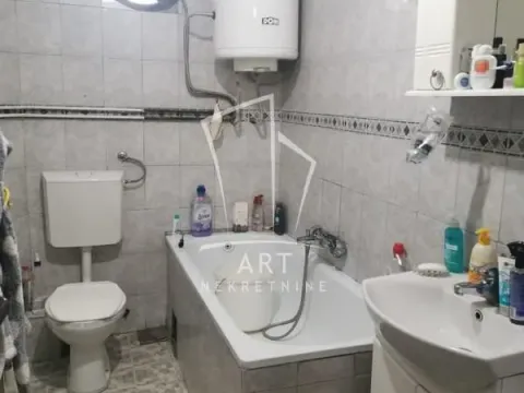 Prodaja, kuća, 265m², Voždovac Sve Podlokacije, Beograd - image 4