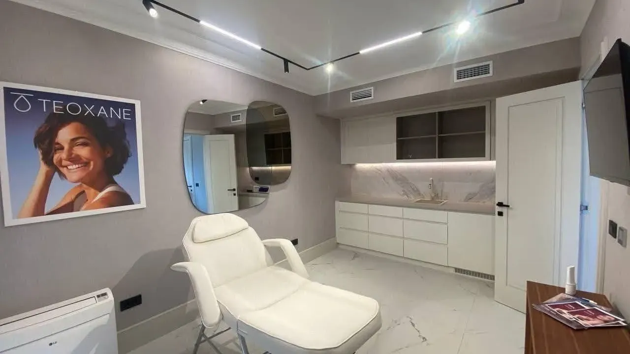 Prodaja, poslovni prostor, 50m², Donja Lastva, Tivat