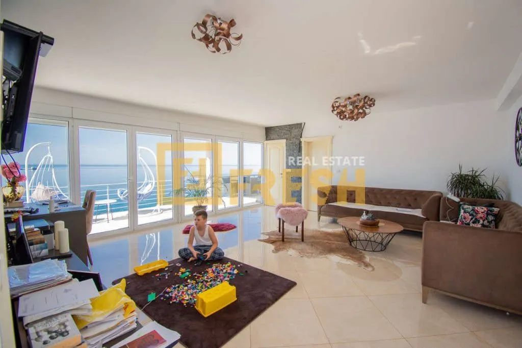 Sale, house, 200m², Bar, Crna Gora
