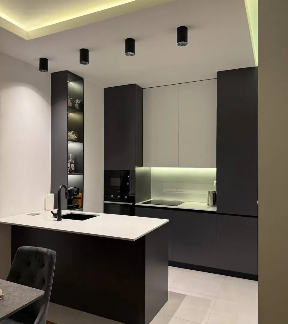 Sale, two bedroom apartment, 78m², Centar, Bar