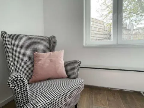 Rent, two bedroom apartment, 33m², Stari Grad, Beograd - image 5