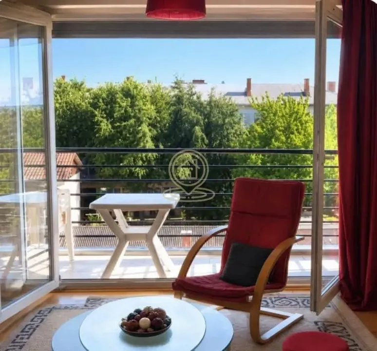 Rent, two bedroom apartment, 52m², Centar, Kragujevac