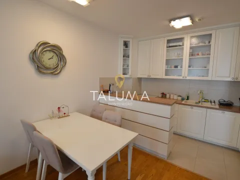 Prodaja, dvosoban stan, 64m², City Kvart, Podgorica - image 12