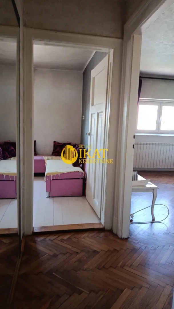 Rent, one bedroom apartment, 43m², Južni Bulevar, Vračar Sve Podlokacije