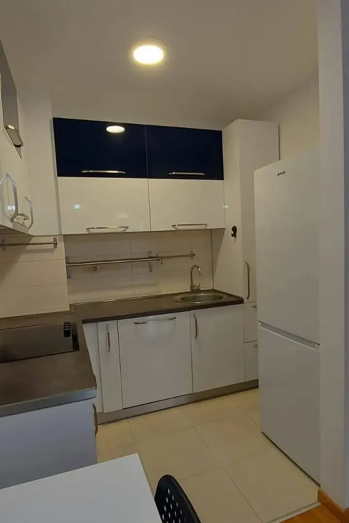 Prodaja, jednosoban stan, 43m², Stari Aerodrom, Podgorica