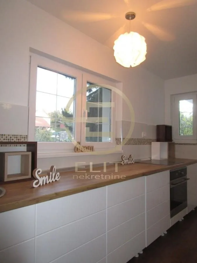 Sale, house, 220m², Alibegovac, Petrovaradin