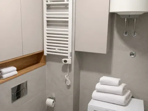 Daily-rent, one bedroom apartment, 50m², Central Point, Podgorica - image 10