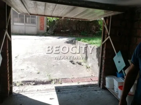 Prodaja, stan, 65m², Pejton, Podgorica - image 2