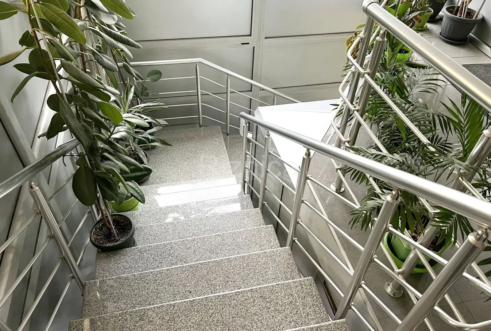Sale, office space, 109m², Niš, Srbija