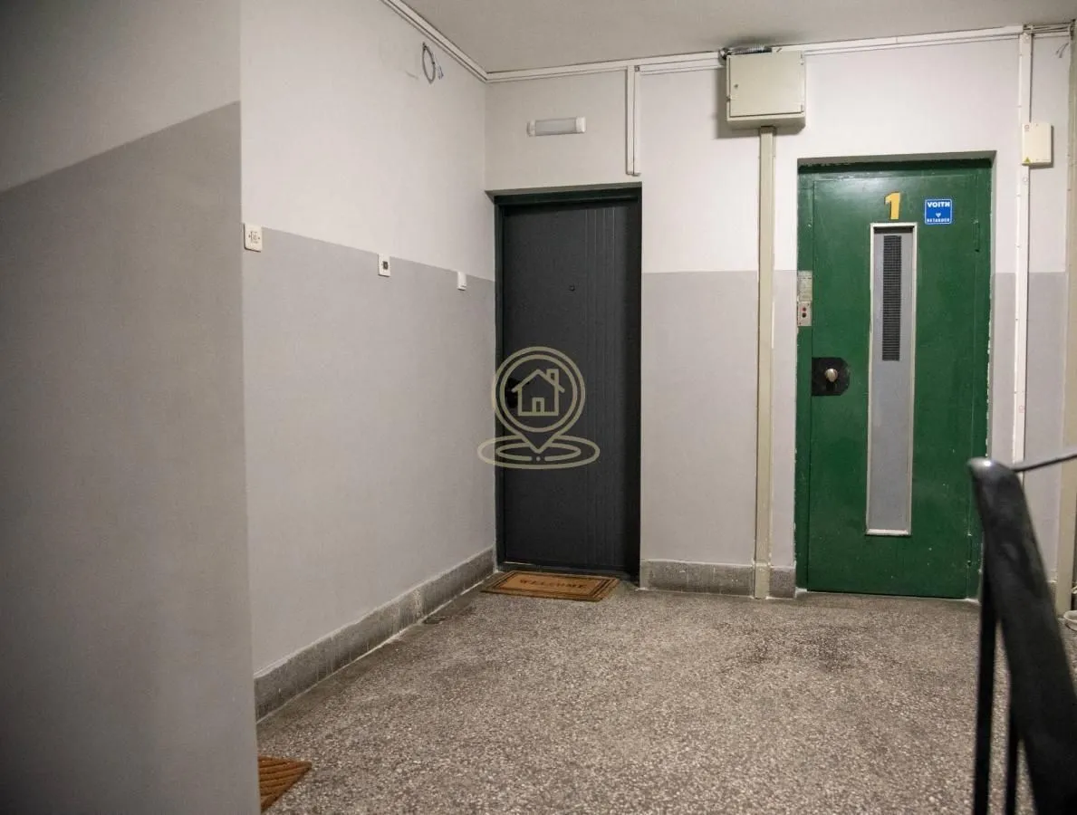 Rent, office space, 66m², Sarajevska, Beograd