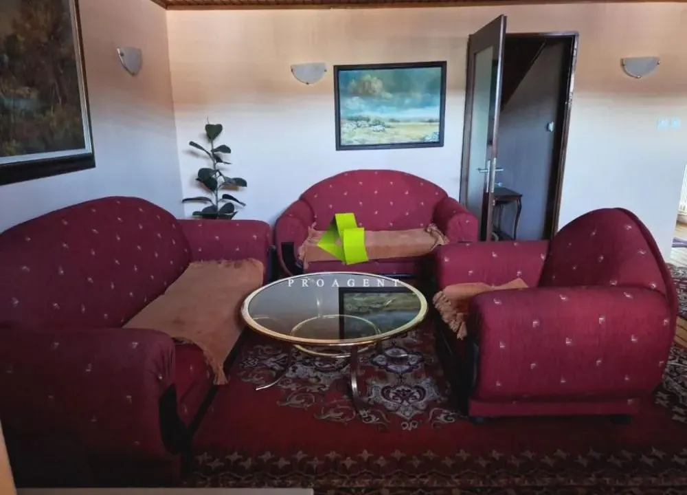 Izdavanje, trosoban stan, 120m², Centar, Niš