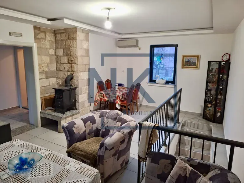 Rent, house, 110m², Konik, Podgorica