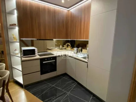 Izdavanje, dvosoban stan, 100m², Ljubović, Podgorica - image 3