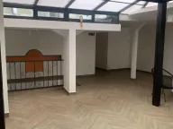 Izdavanje, poslovni prostor, 200m², Stari Grad, Beograd - image 1