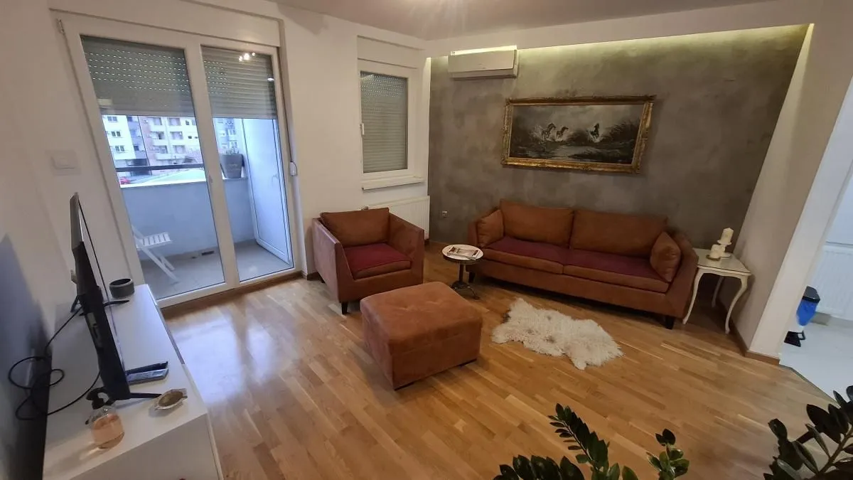 Izdavanje, jednosoban stan, 43m², Podbara, Novi Sad Sve Podlokacije