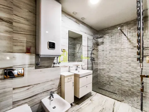 Izdavanje, dvosoban stan, 103m², Momišići, Podgorica - image 20