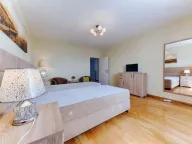 Sale, three bedroom apartment, 139m², Sveti Stefan, Budva - image 21