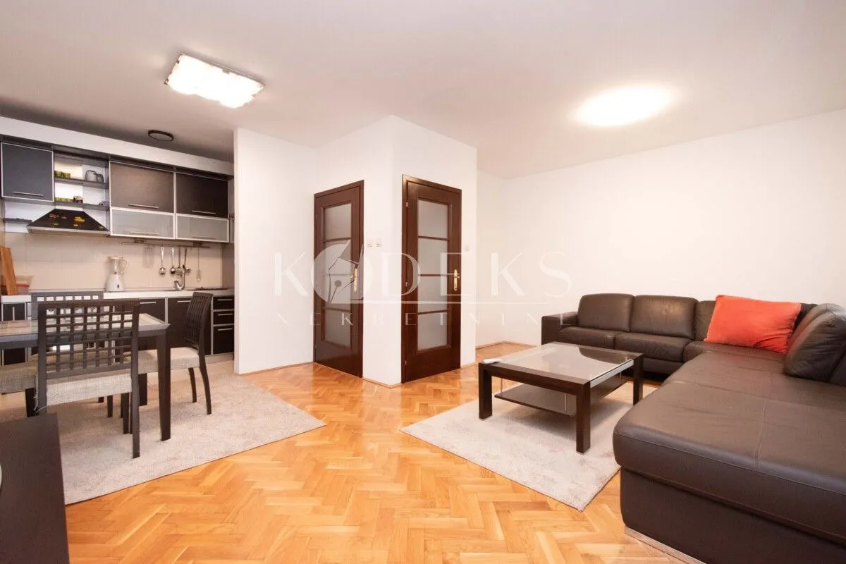 Rent, one bedroom apartment, 46m², Blok 6, Podgorica