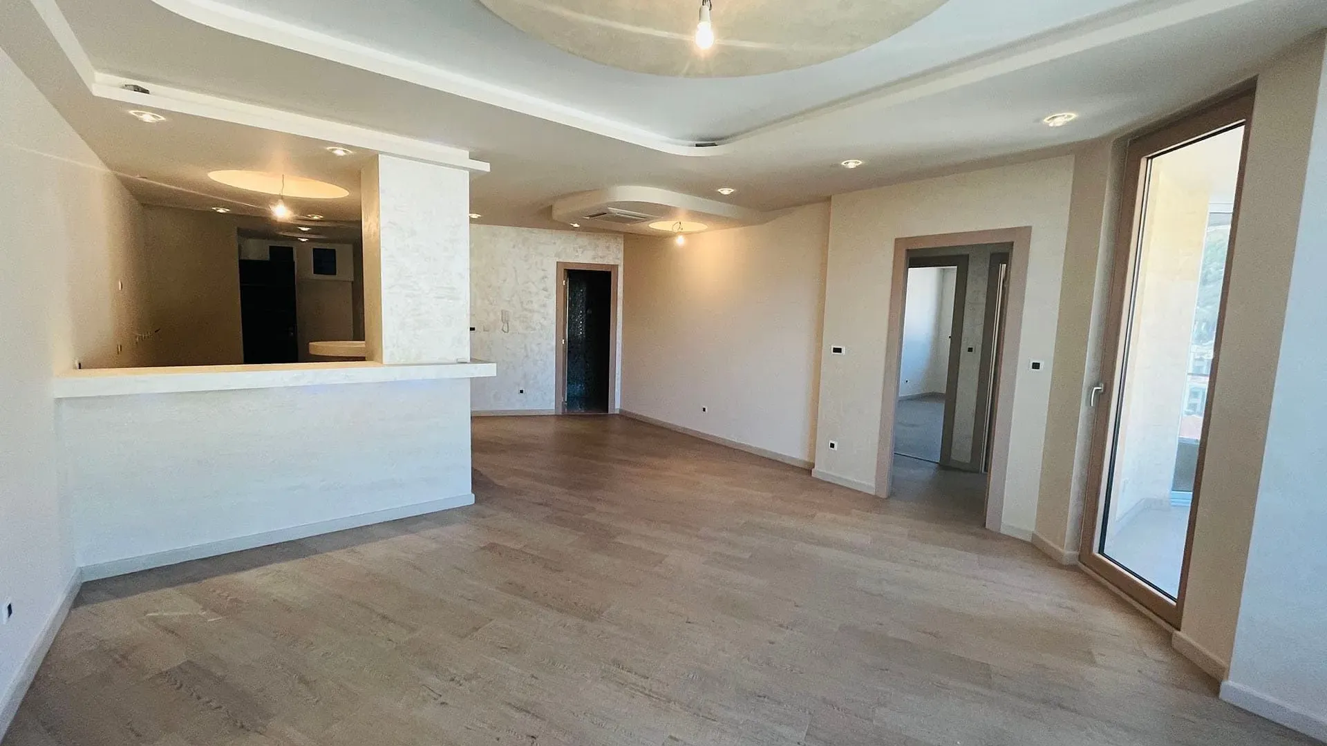 Sale, apartment, 108m², Budva, Crna Gora