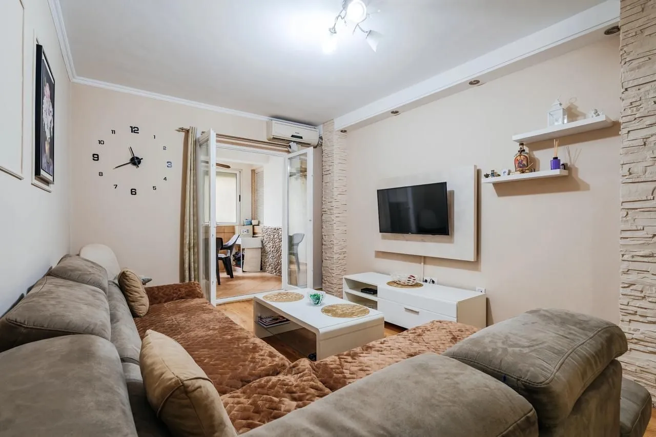 Prodaja, dvosoban stan, 58m², Budva, Crna Gora