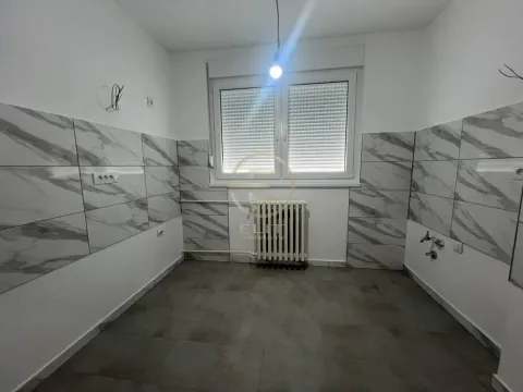 Prodaja, dvosoban stan, 63m², Bulevar Oslobodjenja, Novi Sad Sve Podlokacije - image 6