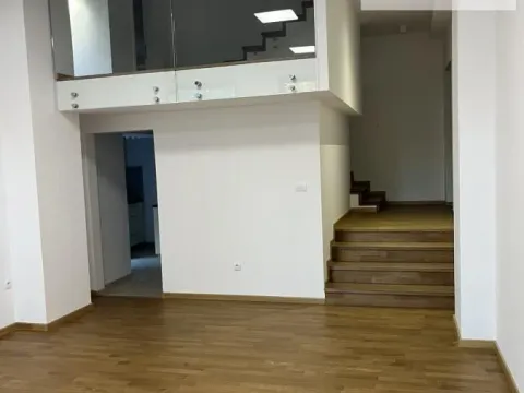 Rent, office space, 247m², Sremska Kamenica, Petrovaradin - image 8